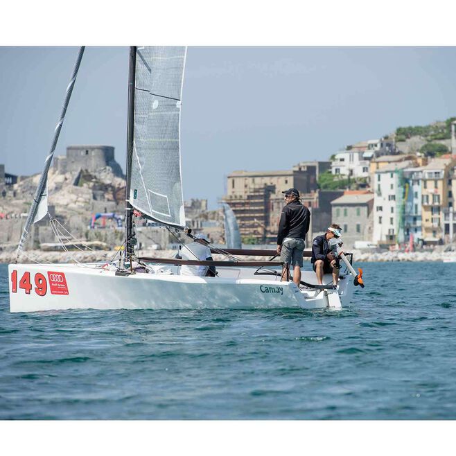 Travel 1103 CS Electric Outboard Motor, Short Shaft - Image 2