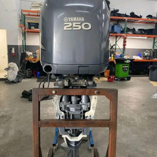 Yamaha 250HP Four-Stroke Outboard Motor – Premium Performance
