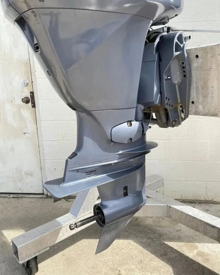 Yamaha 90HP Four-Stroke Outboard Engine - Image 7