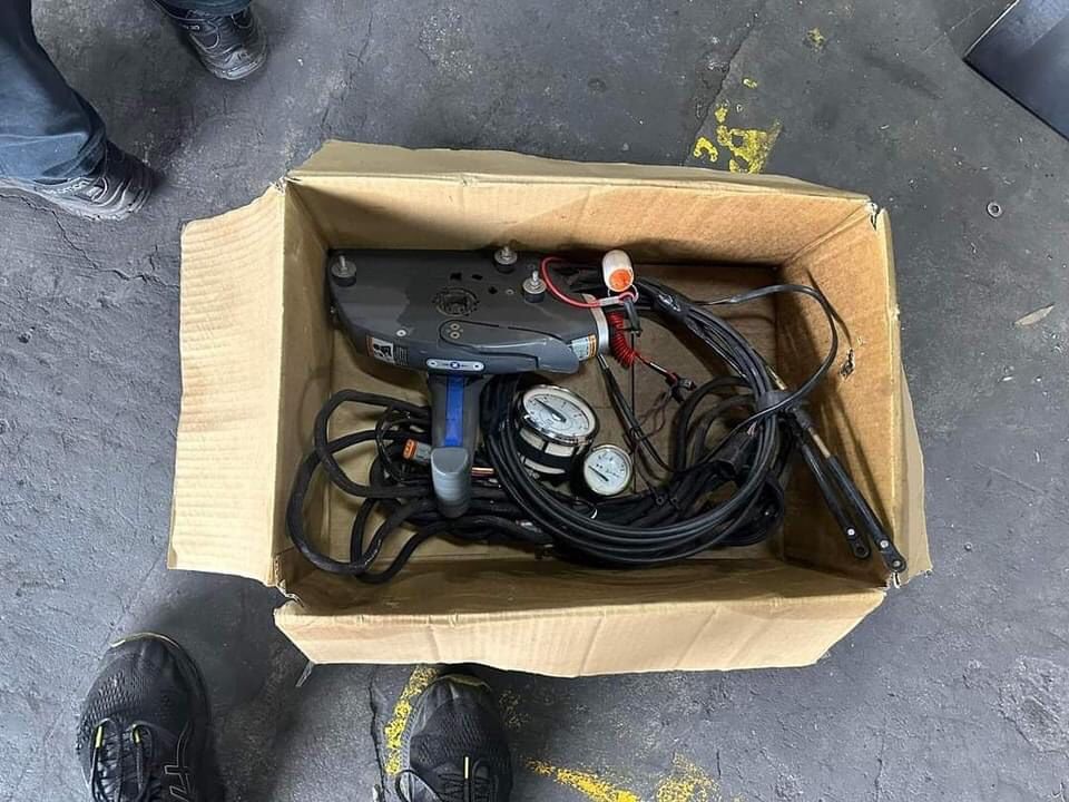 Evinrude E-TEC G2 300HP Outboard Engine - Image 3